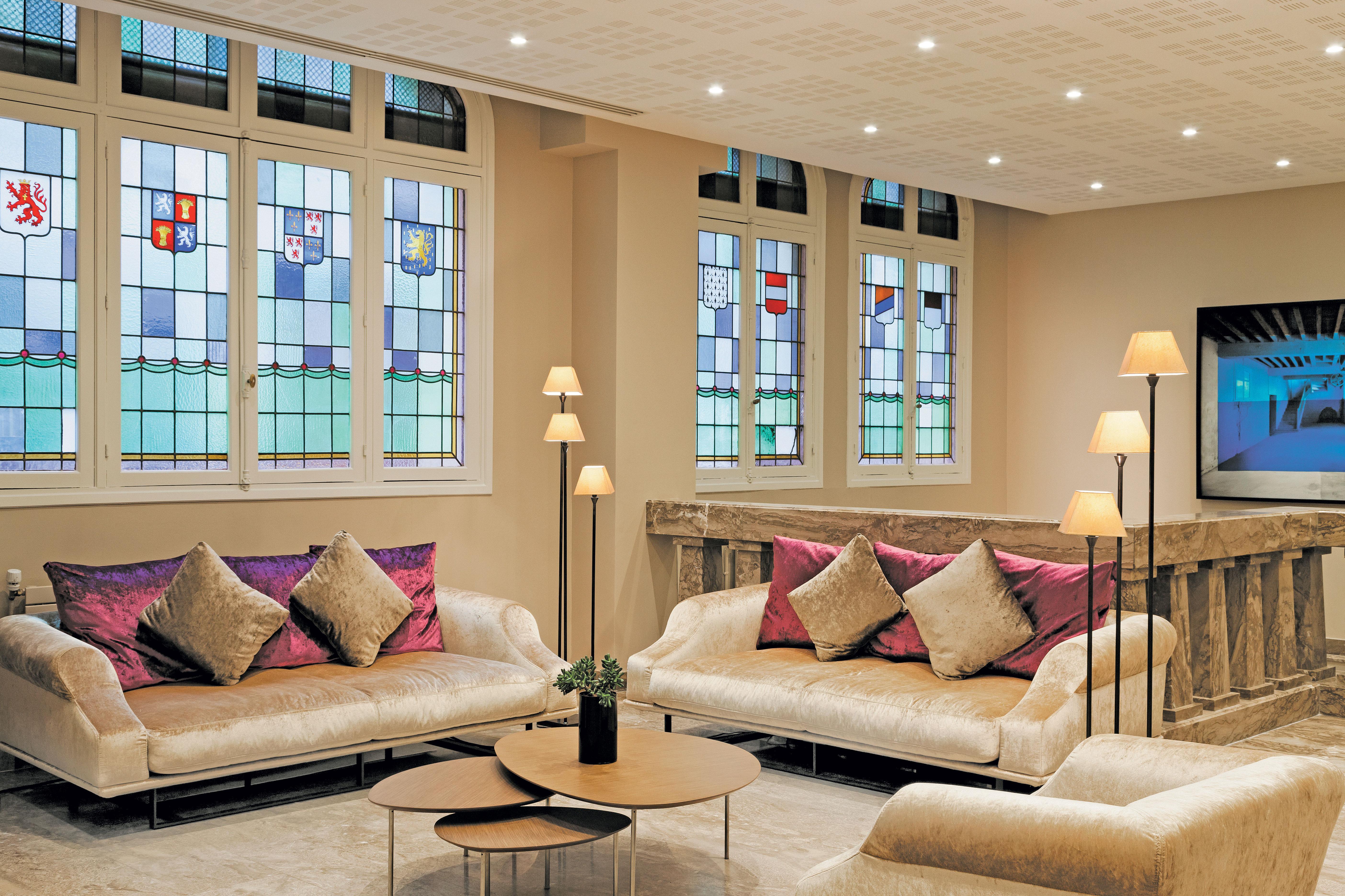 Bleues Provinces Opera Hotel Parijs